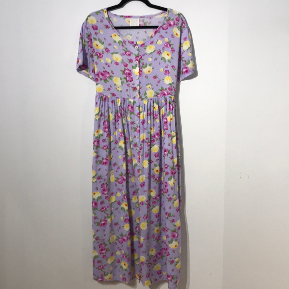 Vintage floral buttons down dress